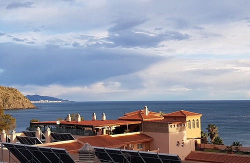 Velilla-Taramay Apartment | Costa Templada Beach