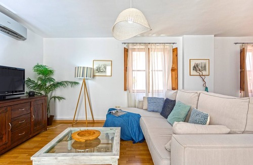 Central District Apartment | Cosy Duplex, Near Major Attractions. Piedra Santa