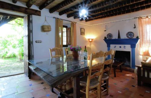 Algarinejo House | Cottage in Fuentes de Cesna with swimming pool