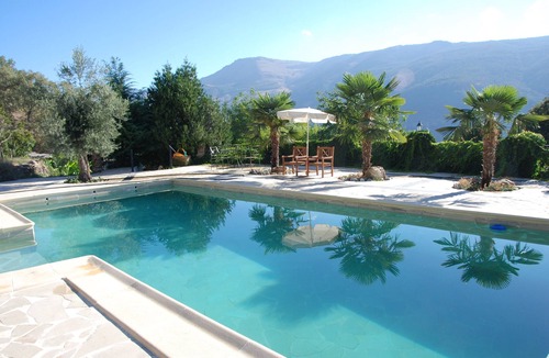Busquistar Cottage | Country cottage with large swimming pool in Sierra Nevada National park.