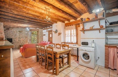 Castril House | Country House 'Casa Grande Casa Rural' with Mountain View, Wi-Fi and Air Conditioning
