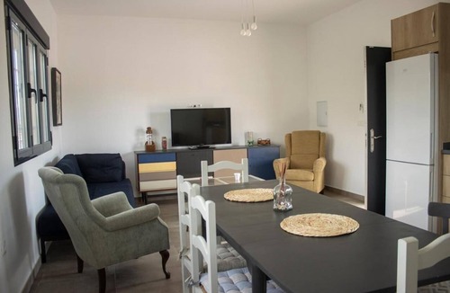 Durcal House | Country House "Eralta" with Mountain View, Private Pool & Wi-Fi