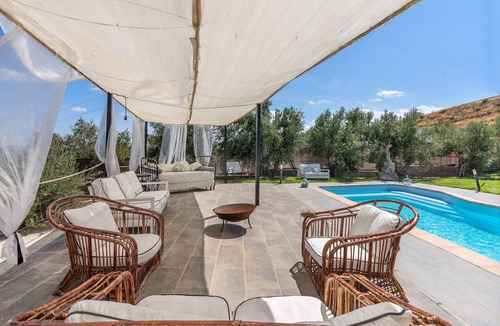 Baza House | Country House 'Idem Casa Rural Baza' with Mountain View, Wi-Fi and Air Conditioning