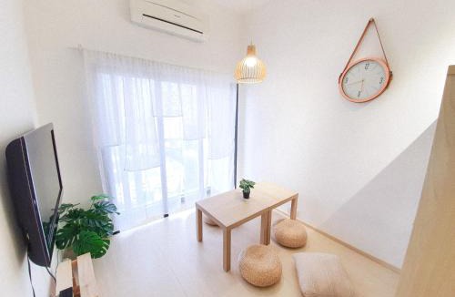 Bandar Menjalara Apartment | Cozy 2 bedrooms 4 pax Menjalara Near Desa Park City