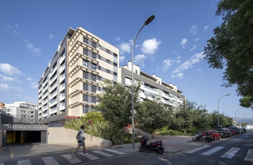 Camino de Ronda Apartment | Cozy apartment with pool and parking