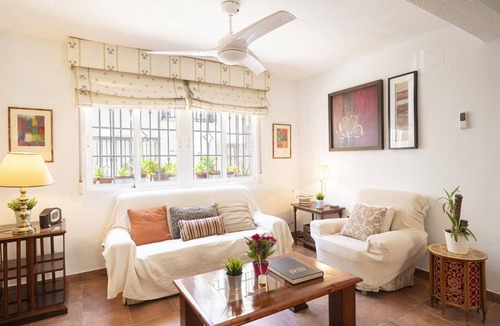 Zaidin Villa | Cozy house with courtyard in the heart of Granada