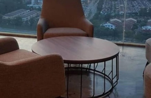 Taman Equine Apartment | Cozy studio welcomes you