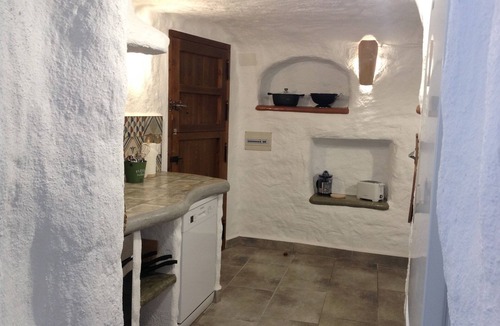 Benamaurel Cottage | Cueva Aventura Emilia