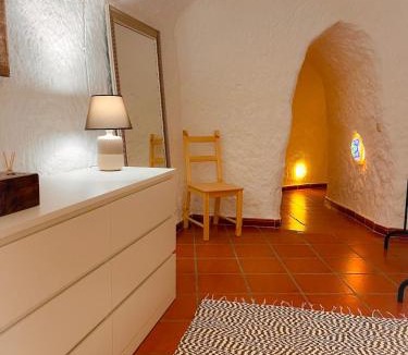 Gorafe House | Cueva de la Luna