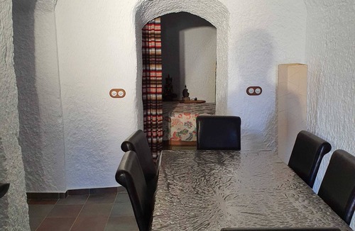 Guadix House | Cueva Gonzalez house with views of the Sierra Nevada.