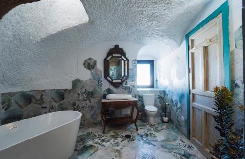 Benalua de Guadix House | Cuevas de Kabila
