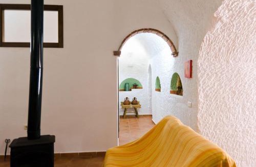 Benalua de Guadix House | Cuevas La Chumbera