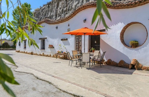 Fonelas Villa | Cuevas La Chumbera - Casa Granado 9pax Fonelas by Ruralidays