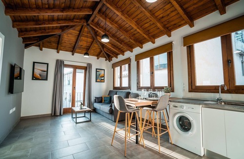 Granada Apartment | Description