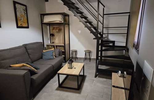 Granada Apartment | Description