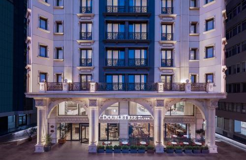 Esentepe Hotel | DoubleTree by Hilton Istanbul Gayrettepe