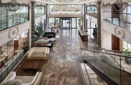 Esentepe Hotel | DoubleTree by Hilton Istanbul Gayrettepe