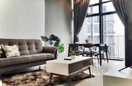 Taman Mutiara Apartment | Ekocheras Suite by MOKA at CHERAS