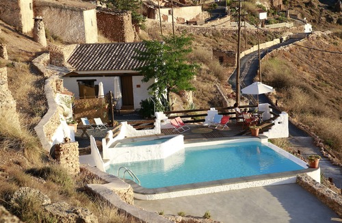 Los Balcones Cottage | El Laurel Cave in the Balcones de Piedad complex in Guadix-Granada. Maxim 6 PAX