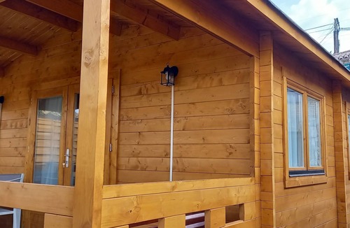 Barrio de la Vega House | El Mirador de Santiago. Casa Sierra Nevada. Bungalow de Madera con Piscina