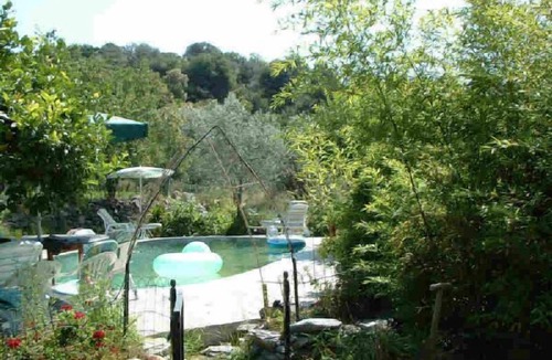 Orgiva Cottage | 'El Nido' Peaceful holiday cottage with private pool and gardens. Dog friendly.