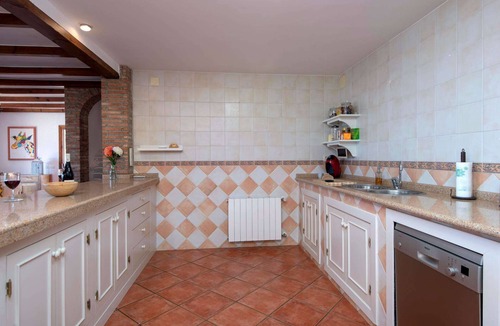Carataunas Villa | El Sabuco - Four Bedroom Villa, Sleeps 8