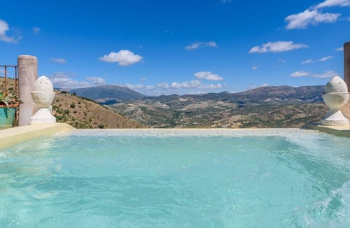 Algarinejo Villa | Ermita de las Eras Algarinejo by Ruralidays