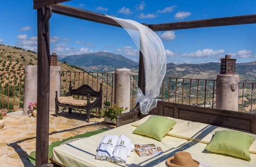 Algarinejo Villa | Ermita de las Eras Algarinejo by Ruralidays