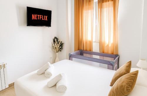 Centro - Sagrario Apartment | ESTRENO! Junto a Catedral con Garaje Gratis by DomusHome