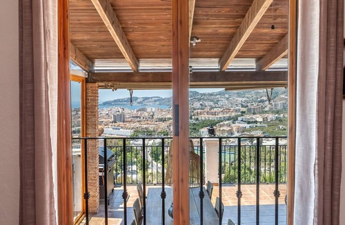 Velilla-Taramay Villa | Exclusive Villa with Panoramic Views and Private Pool