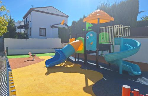 Otura House | Extraordinaria Villa con piscina y chimenea