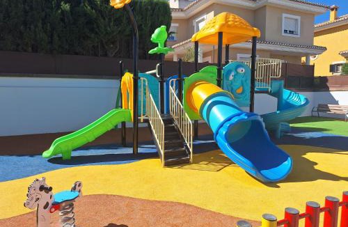 Otura House | Extraordinaria Villa con piscina y chimenea