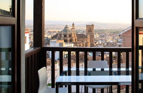 Albaicin Apartment | FANTASTIC LUXURY PENTHOUSE WITH 360 REVIEW AND PRIVATE POOL