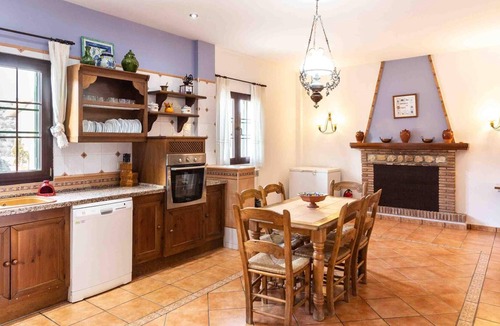 Escuzar Other | Farmhouse with barbecue, wifi and heating