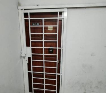 Batu Caves Apartment | Fayyadh Homestay Selayang - 3 Bilik 2 Bilik Air -malay only