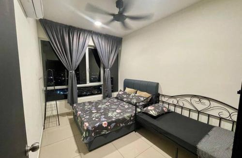 Kuala Lumpur Apartment | Felina Homestay Condo Selayang Batu Caves MusIim Friendly