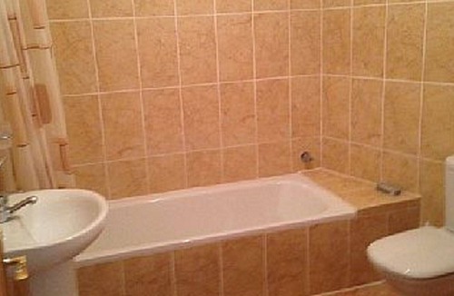 Moclin Apartment | Four bed Villa and Apartment,swimming pool,two bathrooms,one ensuite ,air con