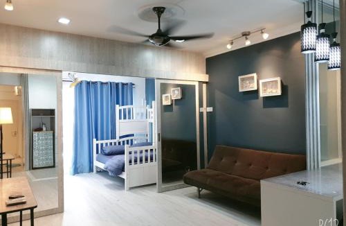 Seri Kembangan Apartment | Galleria Equine Park - Studio Facing pool