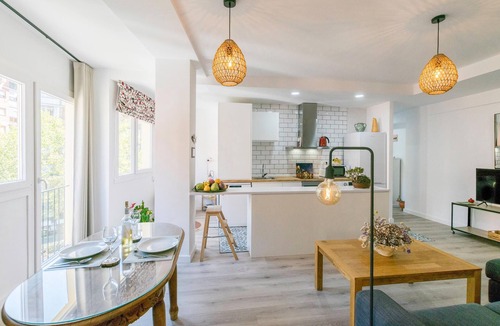 Zaidin Apartment | Gorgeous apartment in Granada with WiFi