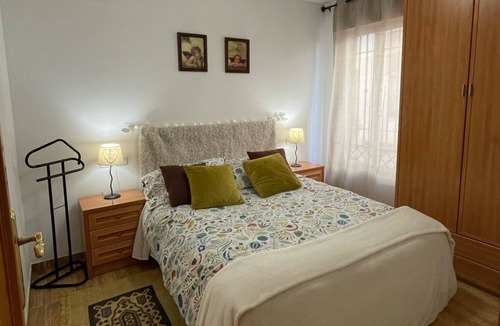 Las Gabias Apartment | Granada at a step, feel at home.