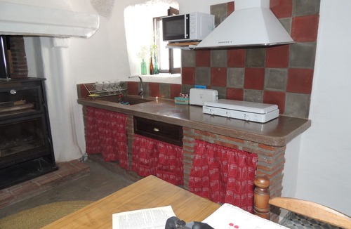 Los Balcones Cottage | Granado Cave in the Balcones de Piedad complex. Guadix-Granada. For 5 PAX