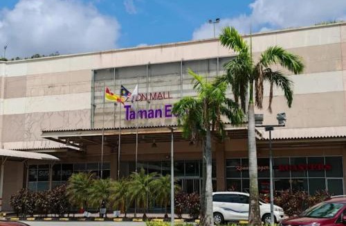 Seri Kembangan Apartment | Grand Comfort Seri Kembangan