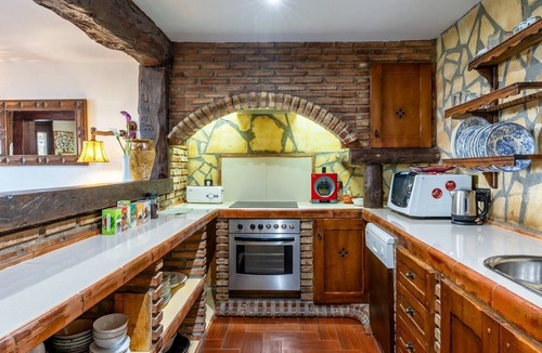 La Zubia Villa | Green Peaks Country House La Zubia by Ruralidays