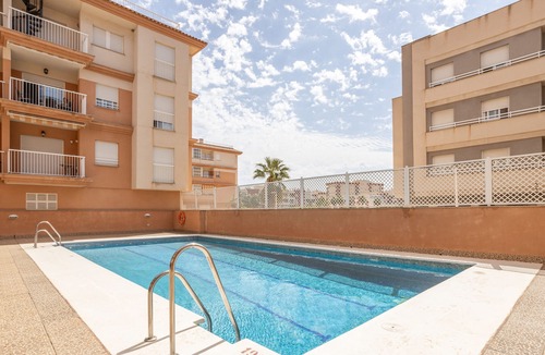 Calahonda Apartment | Holiday Apartment "Pionono Uno" with Sea View, Shared Pool & Wi-Fi