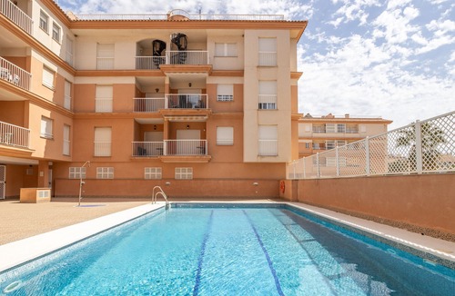 Calahonda Apartment | Holiday Apartment "Pionono Uno" with Sea View, Shared Pool & Wi-Fi