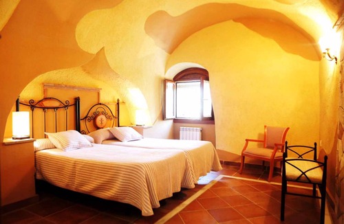 Benalua de Guadix Apartment | Holiday apartment with terrace