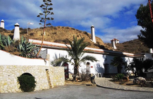 Benalua de Guadix Apartment | Holiday apartment with terrace