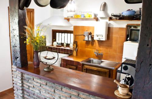 Orgiva House | Holiday Home El Cerrillo - Cerro Negro by Interhome