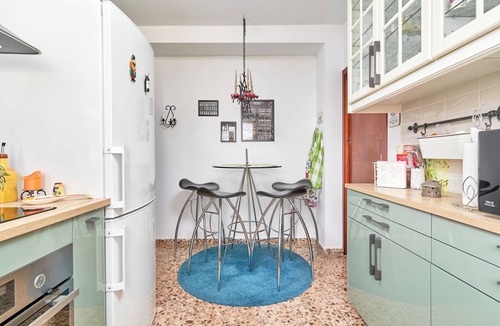 Almunecar House | Holiday Home 'La Casa Armoniosa' with Sea View, Wi-Fi and Air Conditioning