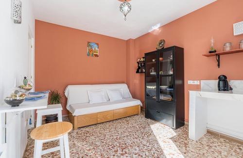 Durcal House | Holiday Home 'Little Alhambra' with Private Terrace and Wi-Fi